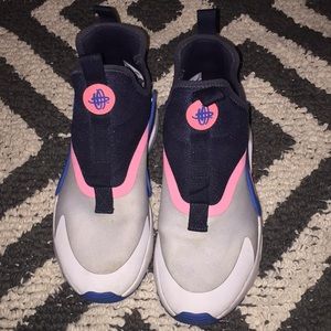 Huarache kids size 7